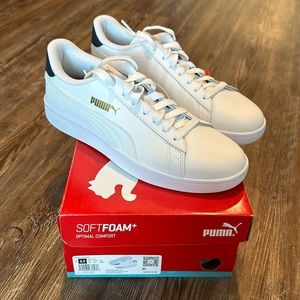 Puma Smash v2 L sneaker Men’s size 8.5 / women’s 10